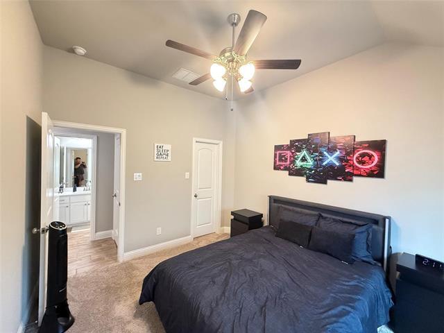 Building Photo - 210 Jacaranda Dr