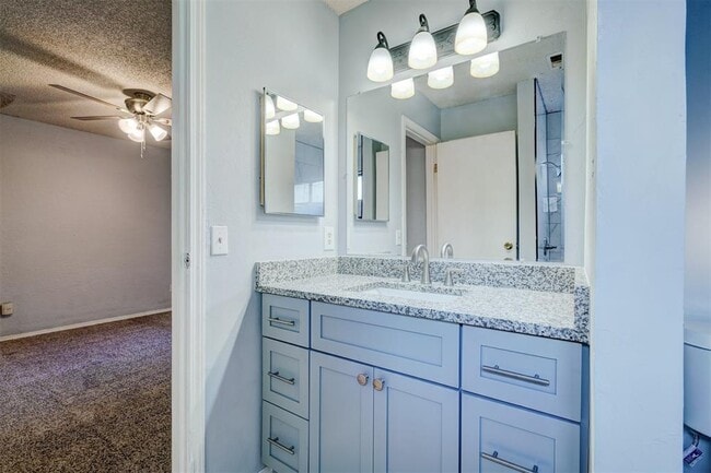 Building Photo - 6700 NW 124th St