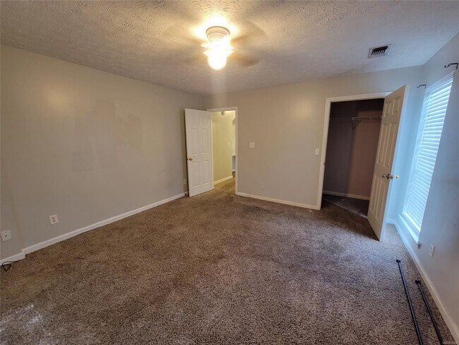 Building Photo - 1210 Mill Village Ln