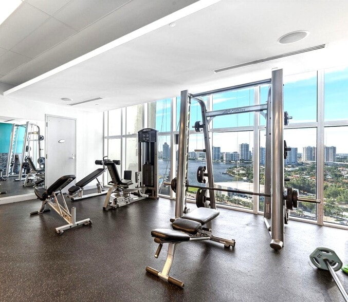 Building Photo - 18101 Collins Ave