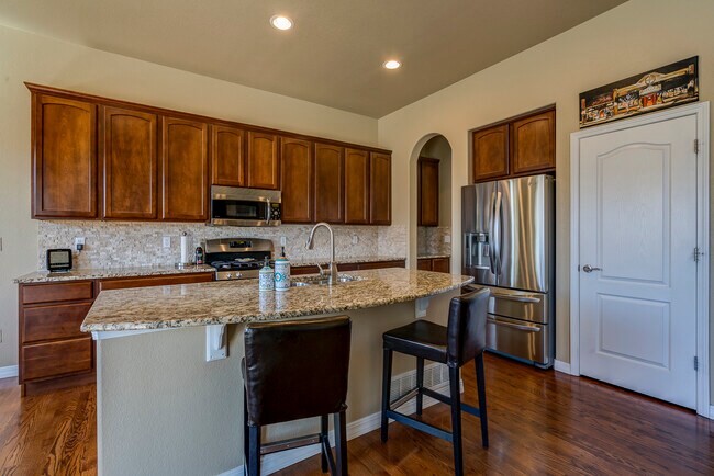 Building Photo - 7868 Renegade Hill Dr