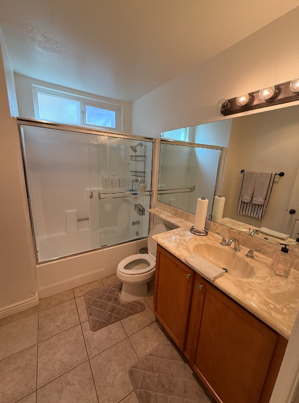 Building Photo - 1000 Estes St