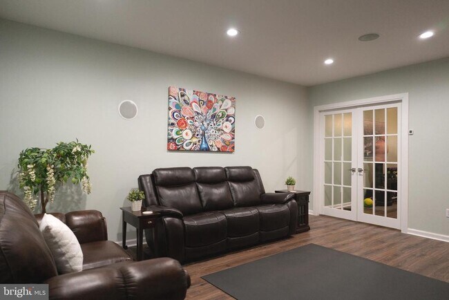 Building Photo - 12955 Luca Station Way