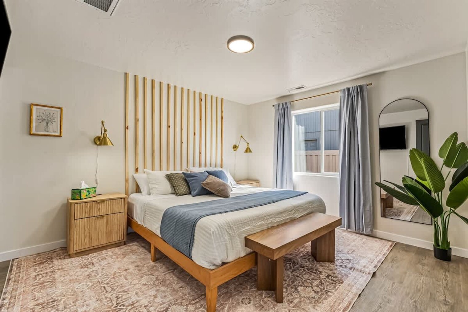 Building Photo - 103 N Voyage Ave