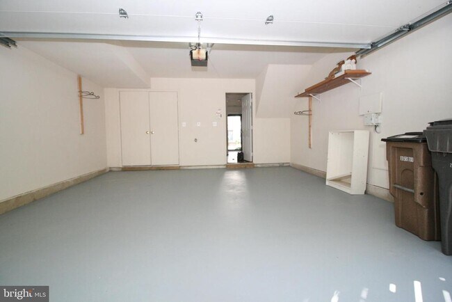 Building Photo - 326 Casey Ln