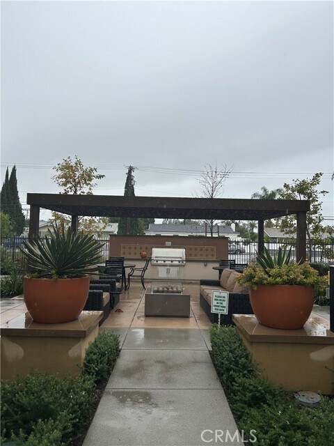 Building Photo - 17942 Olivia Ln