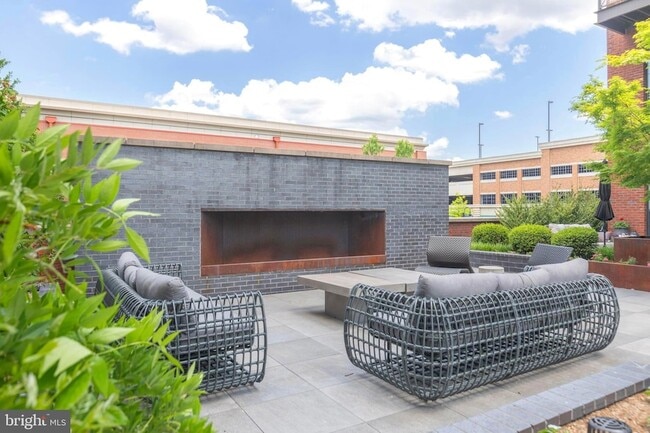 Building Photo - 510 Diamondback Dr