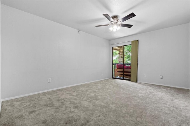 Building Photo - 3627 Menchaca Rd