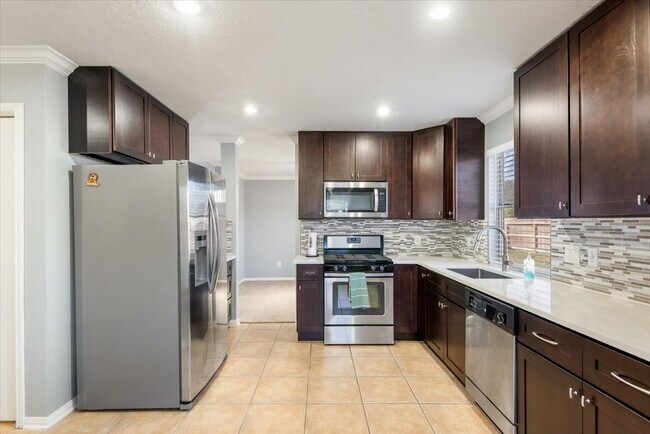 Building Photo - 3111 Rainmont Ln