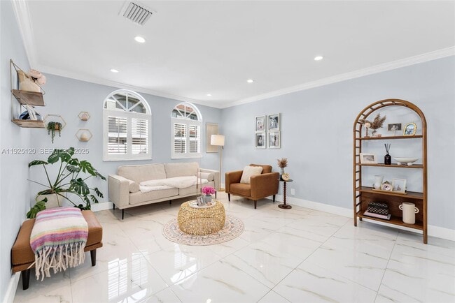 Building Photo - 5415 SW 126th Terrace