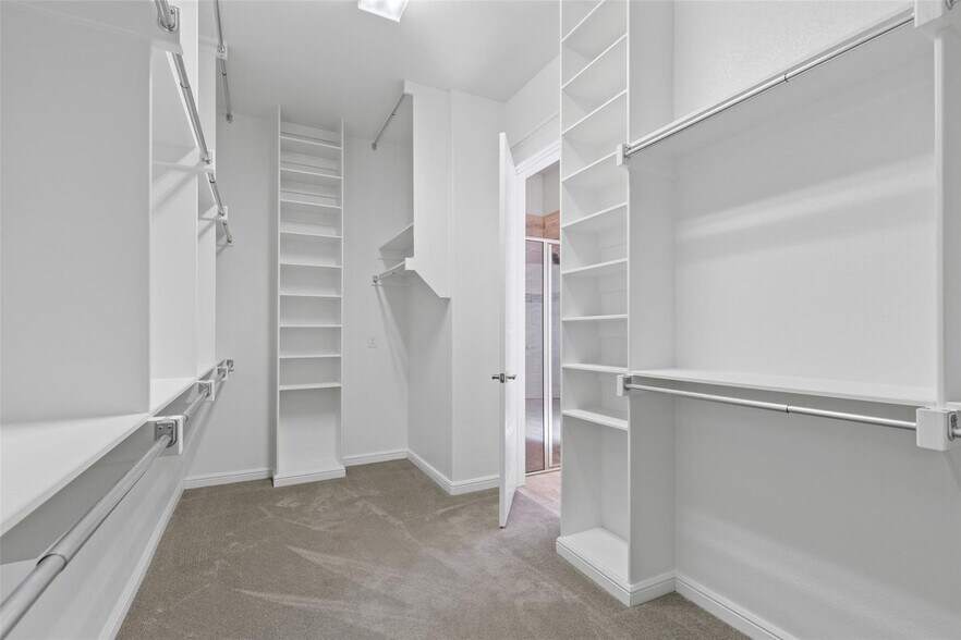 Building Photo - 406 Hearth Terrace