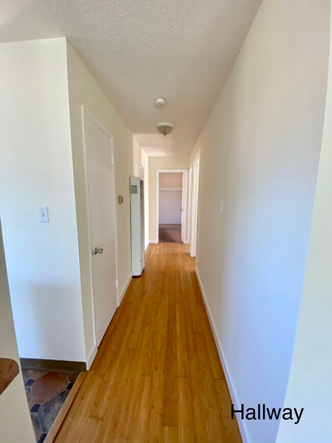 Building Photo - 2699 Derby St