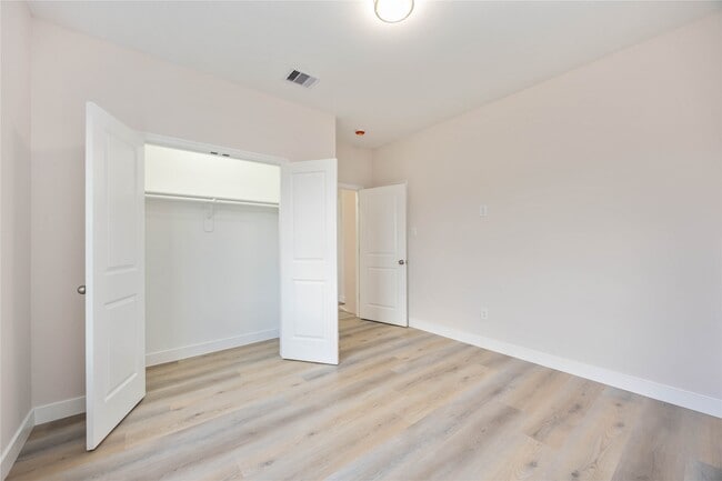 Building Photo - 12650 Sai Baba Dr