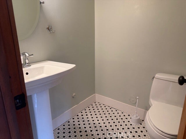 Building Photo - 3832 Bixby Dr