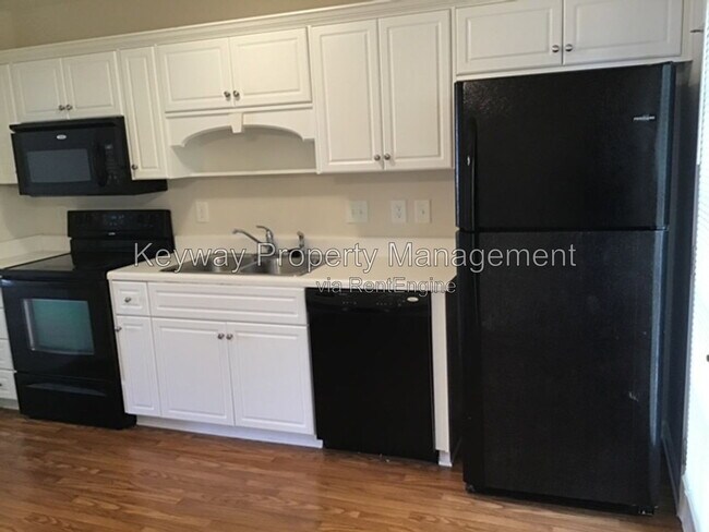 Building Photo - 306 Brock Ln