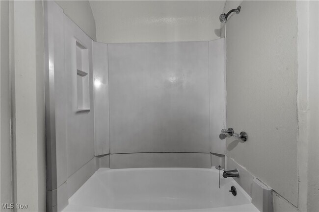 Building Photo - 7812 Force Ave