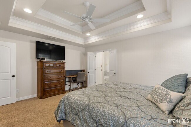 Building Photo - 5211 McSally Dr