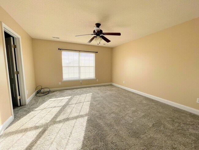 Building Photo - 29712 Robert Lee Ct