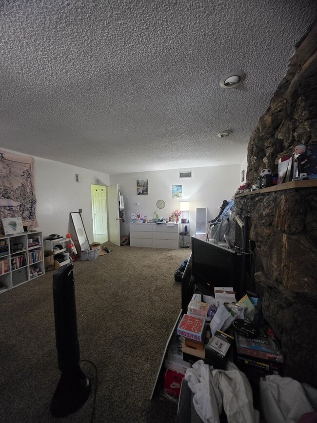 Building Photo - 5140-5142 Catoctin Dr.