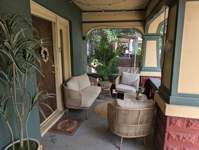 Building Photo - 9WIL919