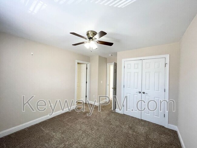 Building Photo - 119 Bay Meadows Dr