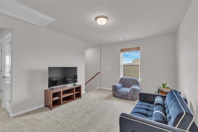 Building Photo - 6401 Night Chinook Dr
