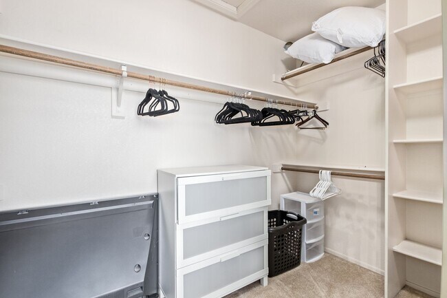 Building Photo - Charming 2-Bedroom Townhome in Scottsdale ...