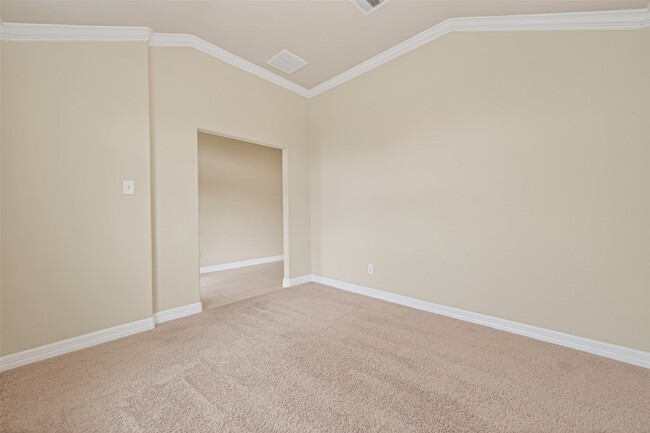 Building Photo - 2517 Wood Park Blvd