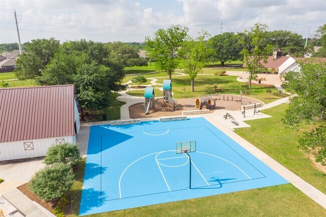 Building Photo - 23902 Tillage Ln