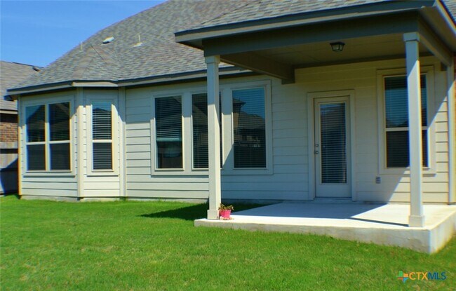 Building Photo - 3127 Pinecone Cove