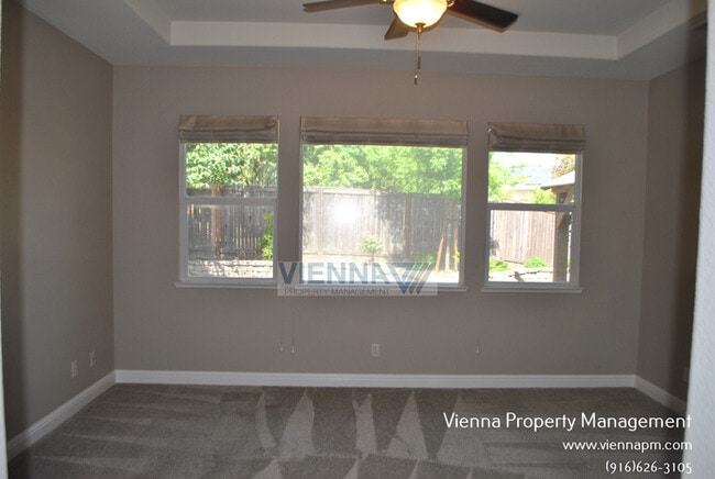 Building Photo - Gorgeous Rocklin Home in a great location