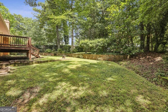 Building Photo - 3705 Donaldson Dr NE