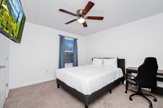 Building Photo - 3813 Broadlands Ln