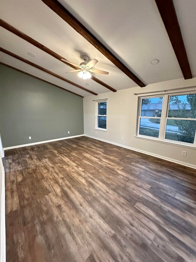 Building Photo - 7501 Oak Ridge Rd