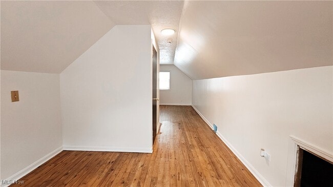 Building Photo - 3900 Wetzel Ave