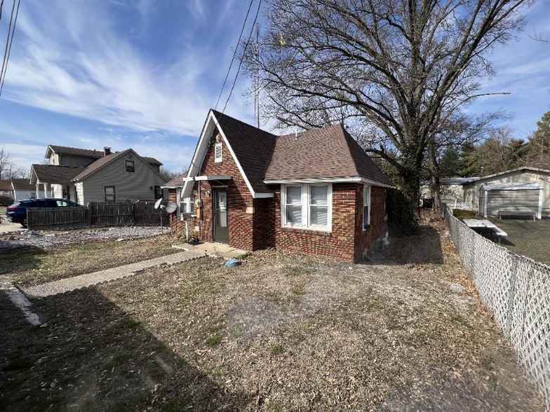 Building Photo - 30 Wilson Ave