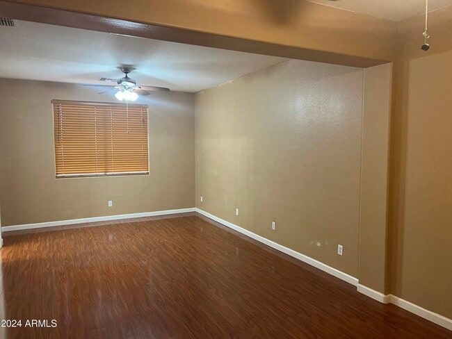 Building Photo - 7129 W Kings Ave