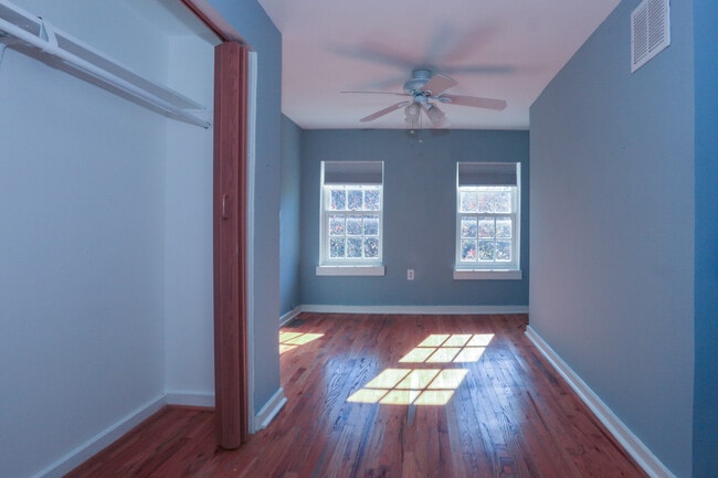 Building Photo - 540 S Paca St