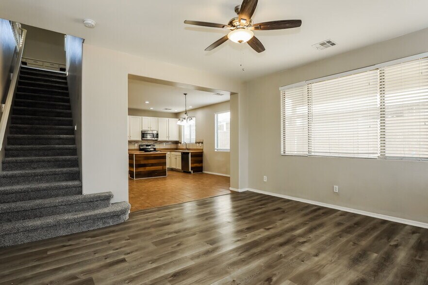 Building Photo - 17378 W Holland Ln