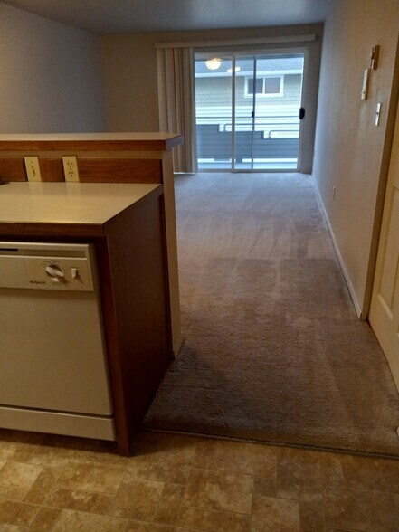 Building Photo - 7100 Greenwood Ave N