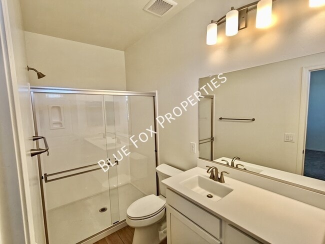 Building Photo - 9251 N Peridot Vis Ave