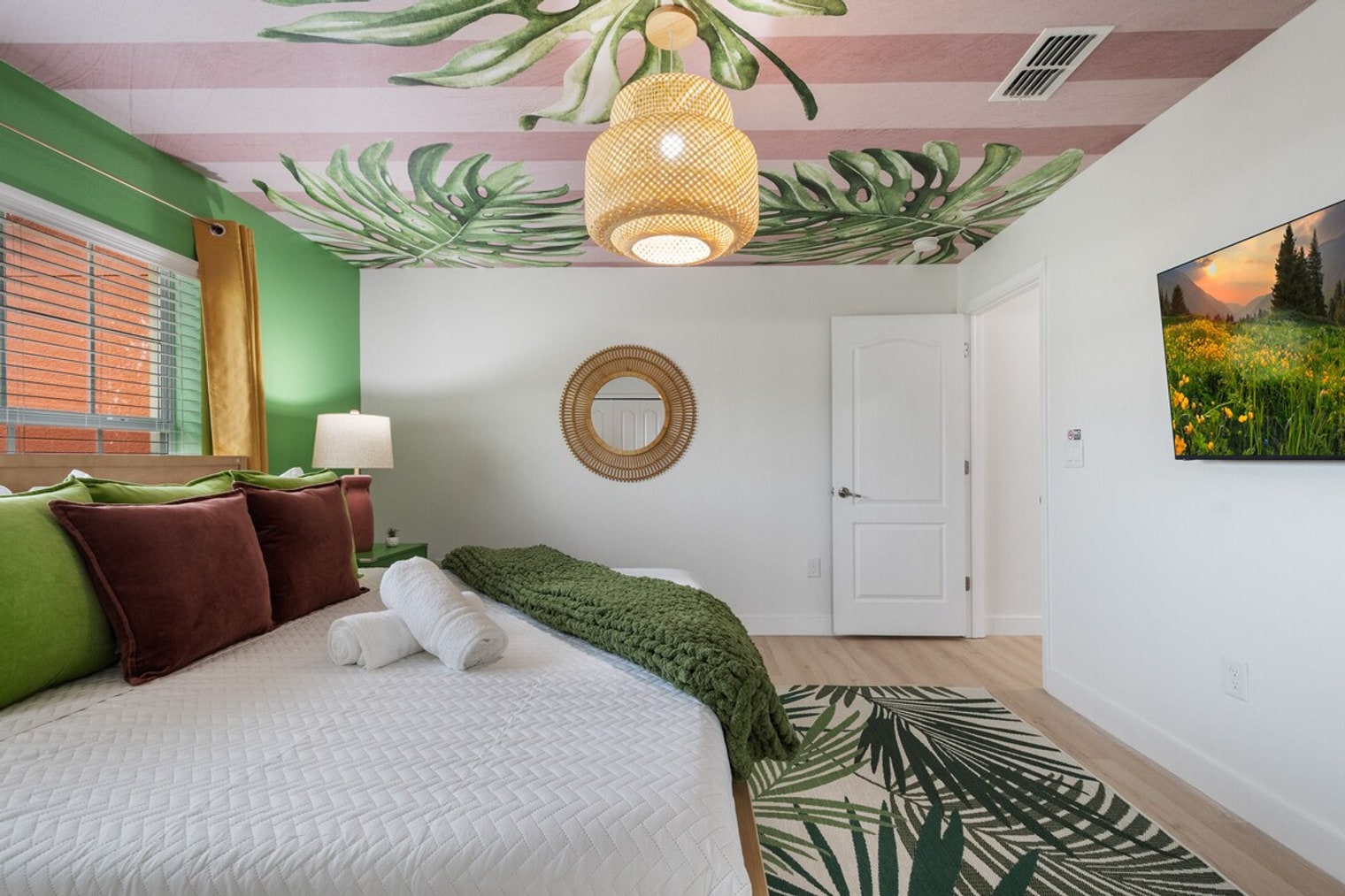 Building Photo - 8883 Candy Palm Rd