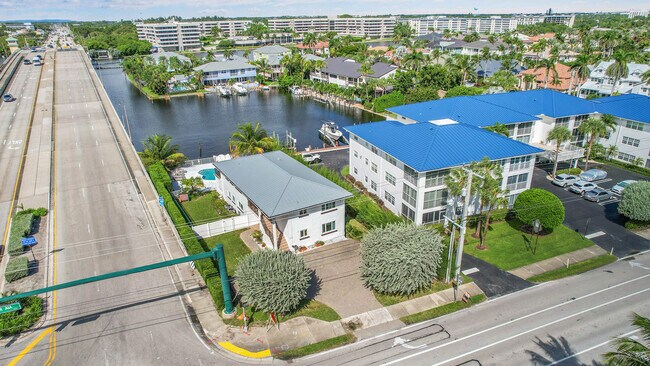 Building Photo - 1702 S Ocean Blvd