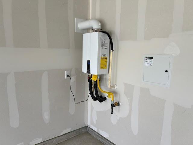 Building Photo - 1038 Raintree Rd