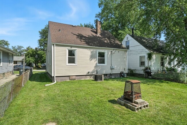 Building Photo - 3 Bedroom Home In Hobart