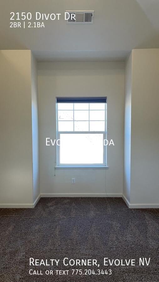 Building Photo - 2150 Divot Dr