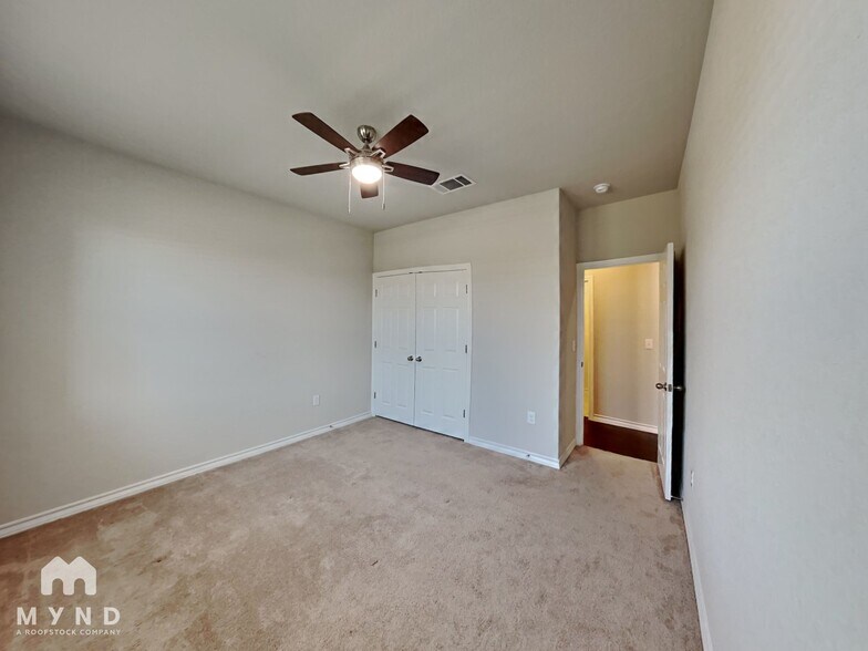 Building Photo - 12546 Blazing Saddle