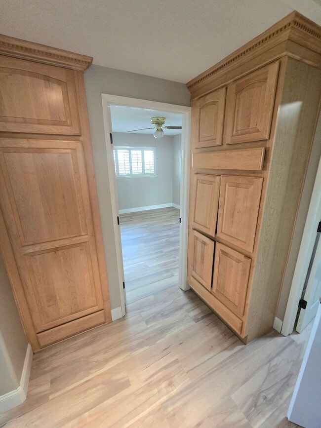 Building Photo - Beautiful spacious home in a lovely neighborhood near Cal Lu! RV Parking!