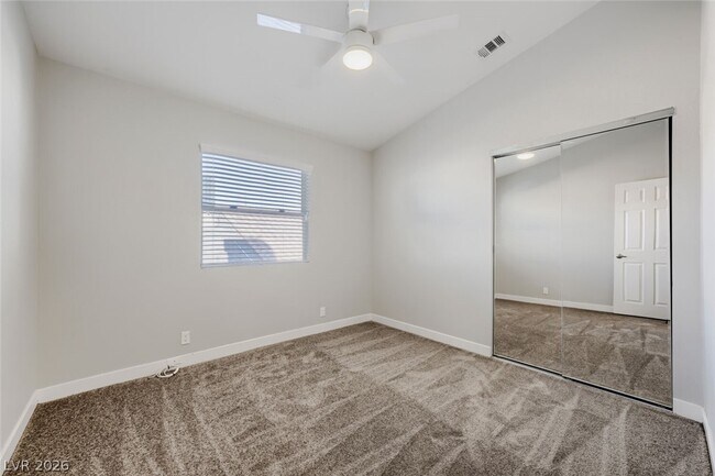 Building Photo - 8215 Mt Brodie Cir