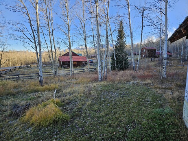 Building Photo - 2006 WY-352